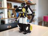 Robot Transformer Autobot Menjadi Kenyataan dalam Ukuran Kecil Dibuat Oleh Brave Robotics Jepang