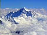 Waduhh.. Es Gunung Everest Mulai Meleleh