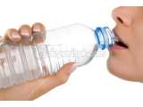 Sehat Dengan Minum 8 Gelas Air Putih Ternyata Cuma Mitos ?
